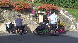 Another water stop at La Sarraz, 41.0 miles into the ride - and we are running extremely late!